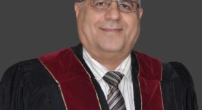 البروفيسور محمود حسين محمود عوده في ذمة الله