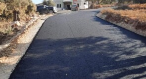 متابعة مشروع تعبيد طرق داخلية في البلدة