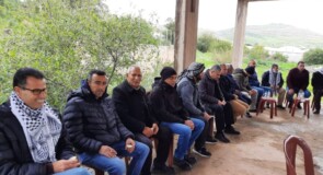 وقفة احتجاجية في وجه الهجمة الاستيطانية في بيت دجن