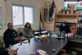 قوات الامن الوطني وبالتعاون مع مؤسسة فلسطين الخير تقوم بتأثيث منزل السيد عصام صابر