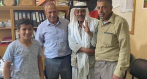 شكر وتقدير للسيد طالب زعل ابو اياد لازالته المعوقات عن الطريق