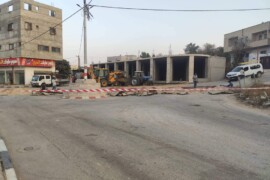 اغلاق الشارع الرئيسي الشرقي بسبب اعمال حفر وتمديد خط المياه الناقل